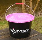 Bait-Tech 17L Groundbait Bucket & Lid